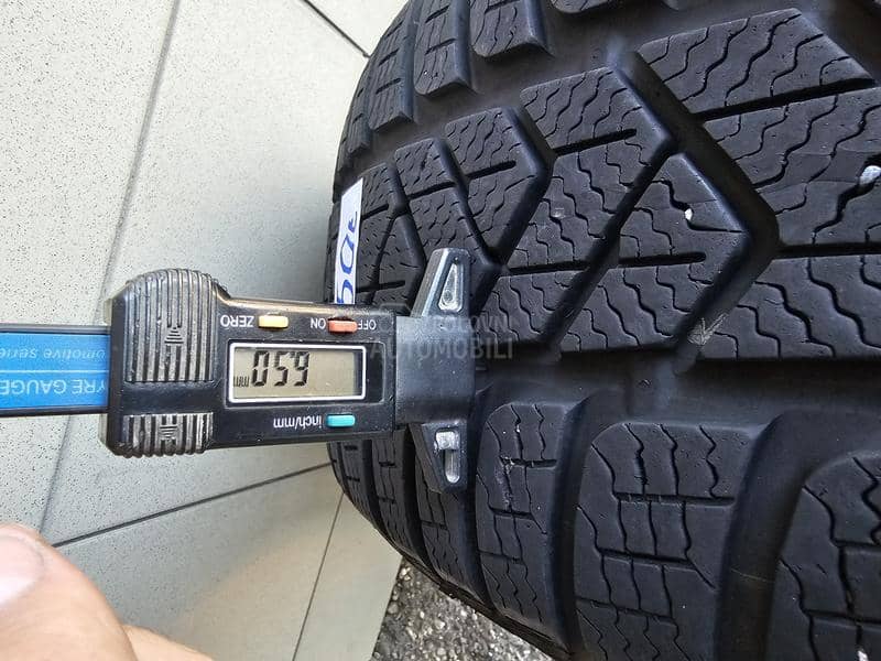 Pirelli 225/40 R18 Zimska