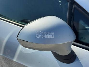 Desni retrovizor za Seat Ibiza od 2009. do 2015. god.