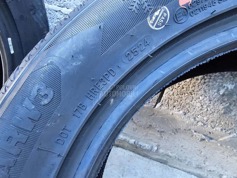Aeolus 205/55 R16 Zimska