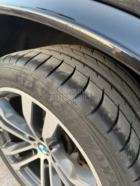 BMW X5 M50d