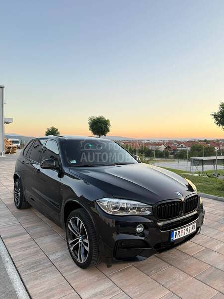 BMW X5 M50d