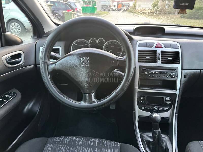 Peugeot 307 1.6i