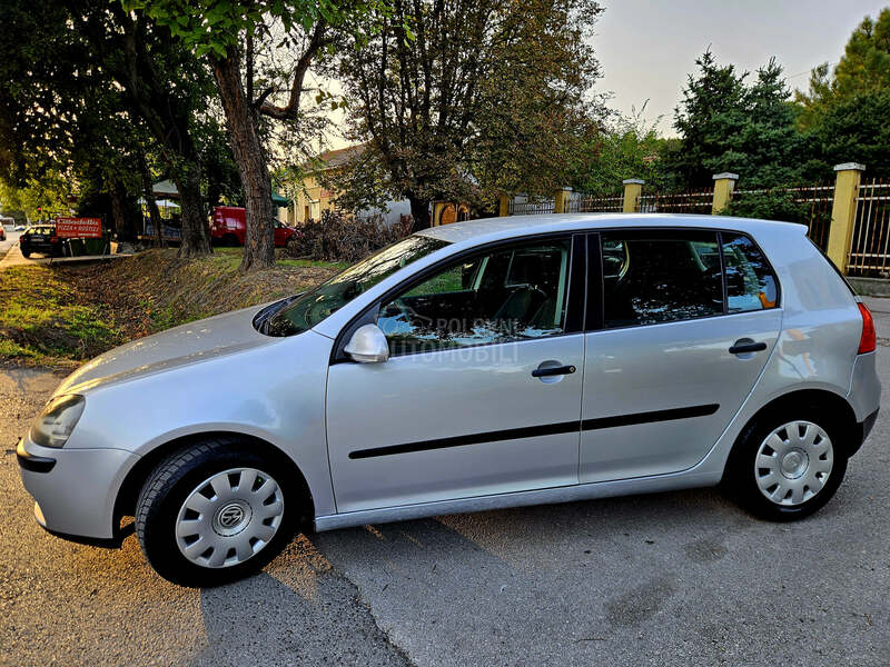 Volkswagen Golf 5 1.4 LUTKICAA
