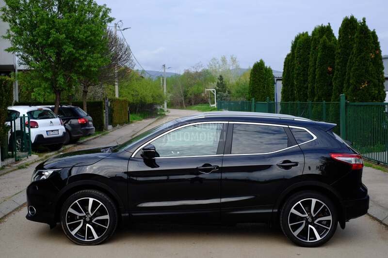 Nissan Qashqai 1.5dci TEKNA 360 Ful