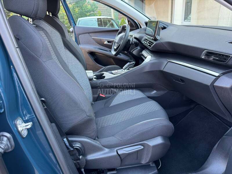 Peugeot 3008 EAT8 ACTIVE BUSINESS