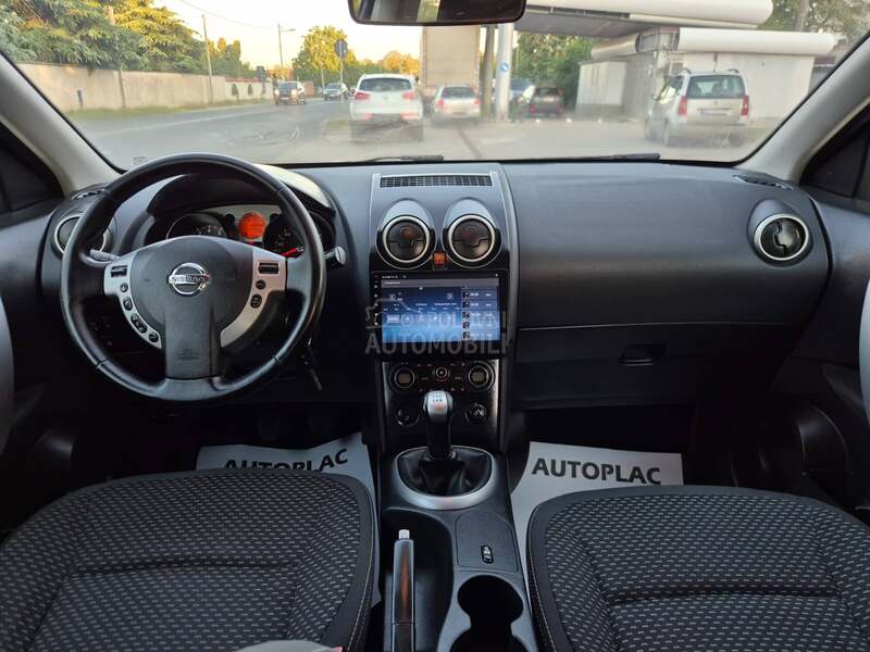 Nissan Qashqai 1.6