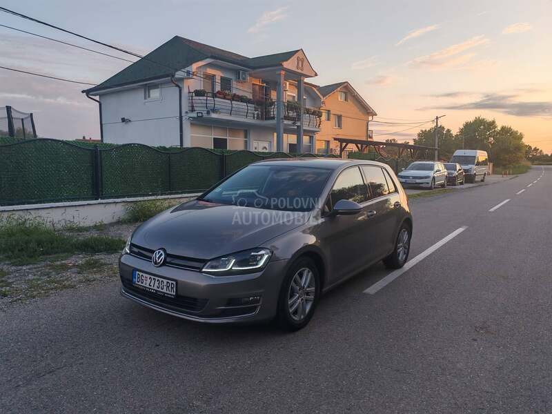 Volkswagen Golf 7 1.4 Highline Nov