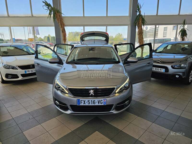 Peugeot 308 1.2NAV ALU LED 87000