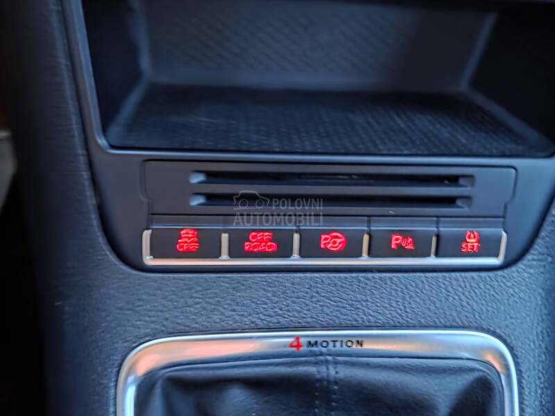 Volkswagen Tiguan 2.0tdi4X4 NAV/SER