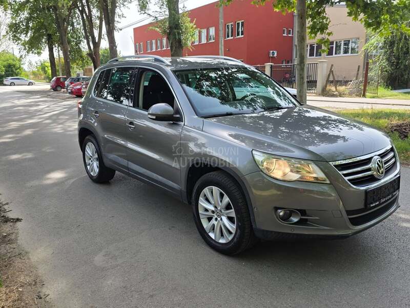 Volkswagen Tiguan 2.0tdi4X4 NAV/SER