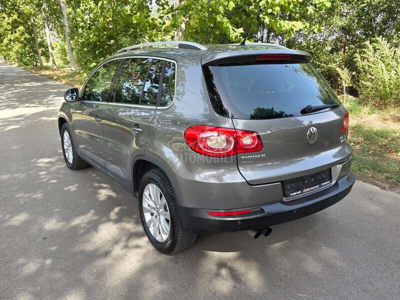 Volkswagen Tiguan 2.0tdi4X4 NAV/SER