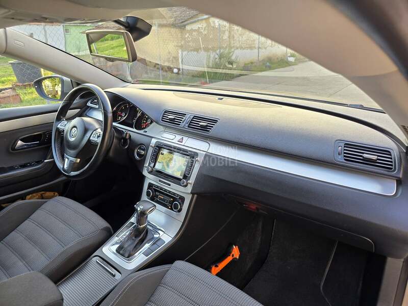 Volkswagen Passat CC 2.0TDI//F-ULL/DSG/