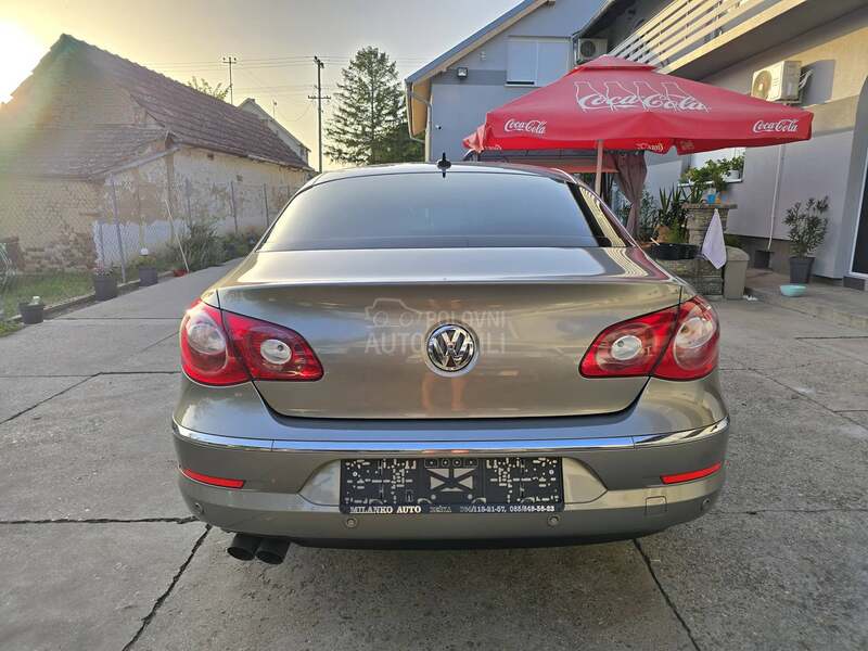 Volkswagen Passat CC 2.0TDI//F-ULL/DSG/