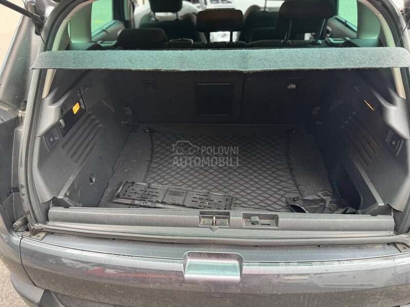 Peugeot 3008 1.6 TURBO