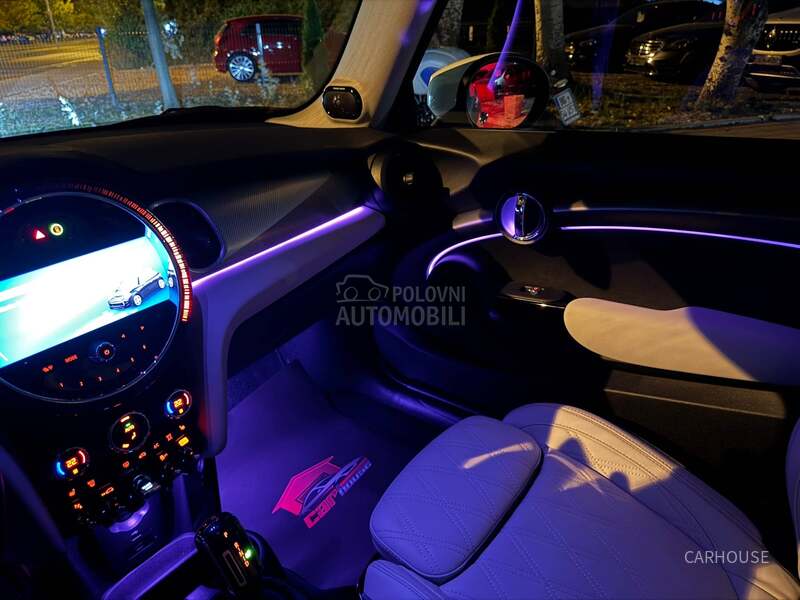 MINI Cooper SE EXCLUSIVE