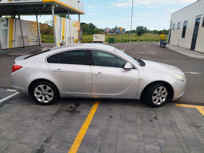 Opel Insignia 2.0 CDTI
