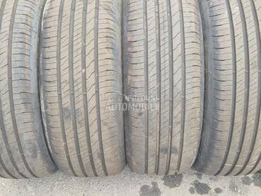 Goodyear 215/55 R17 Letnja