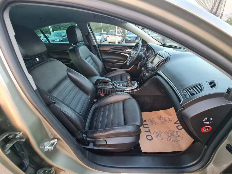 Opel Insignia 