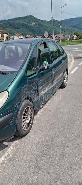 Citroen Xsara Picasso 1.8 b