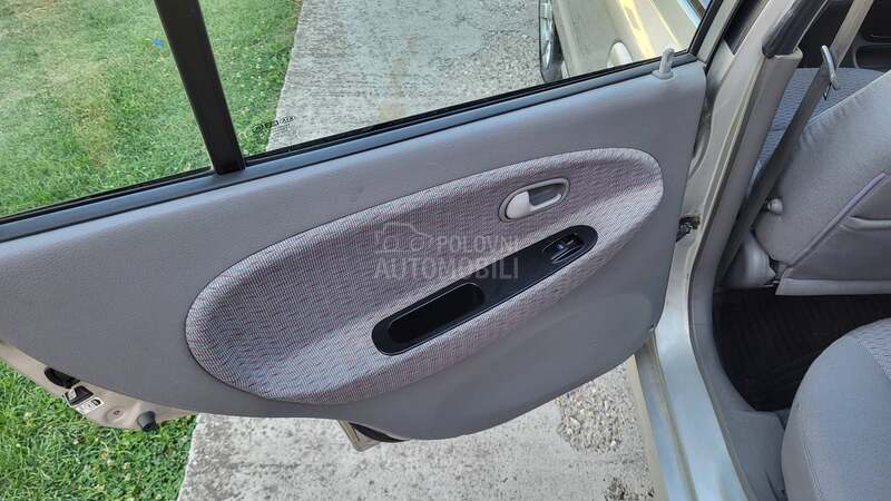 Kia Rio 1.3 LS