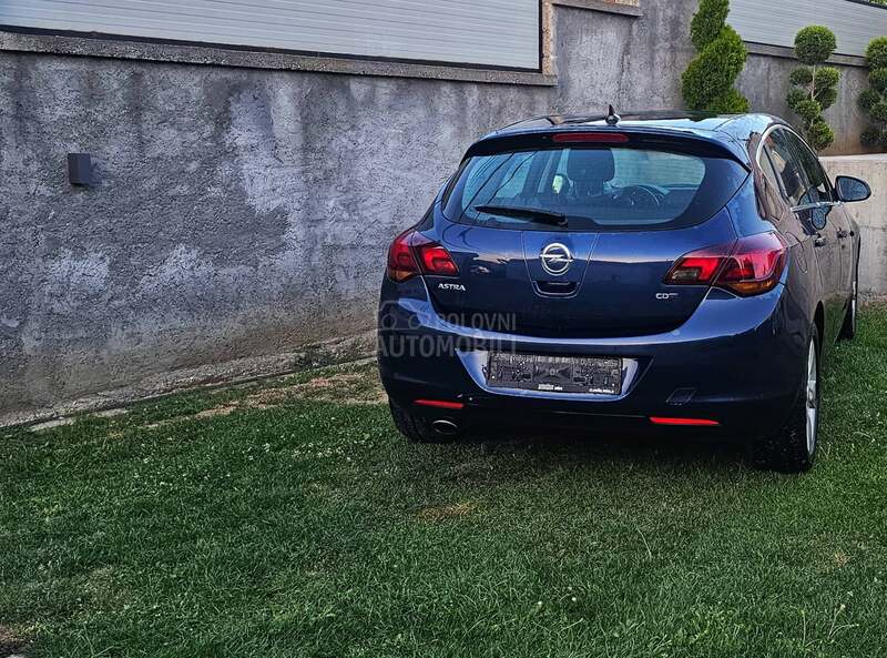 Opel Astra J 1.7 cdti sport