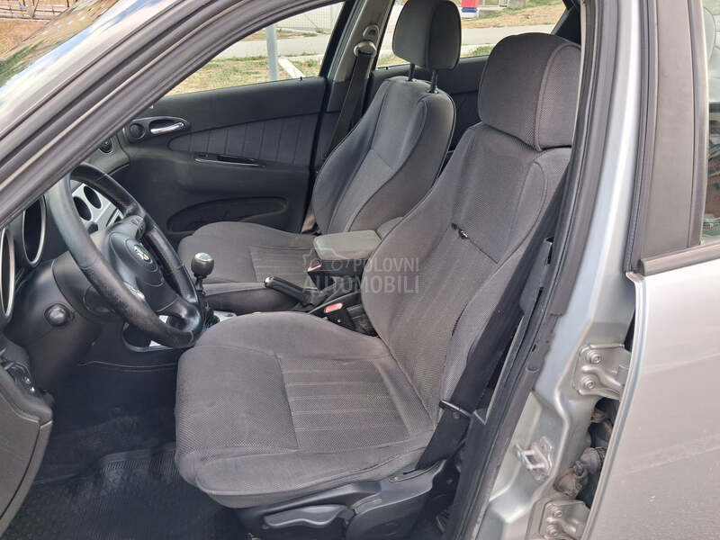Alfa Romeo 156 1.9