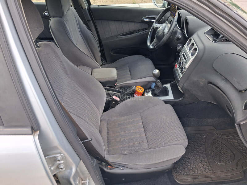 Alfa Romeo 156 1.9