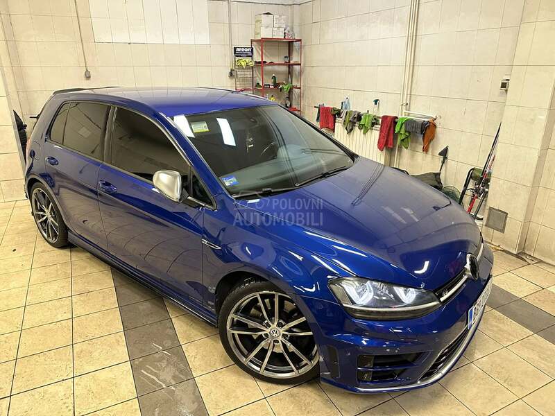 Volkswagen Golf 7 R