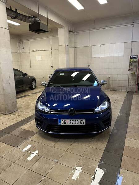 Volkswagen Golf 7 R
