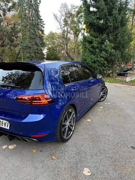 Volkswagen Golf 7 R