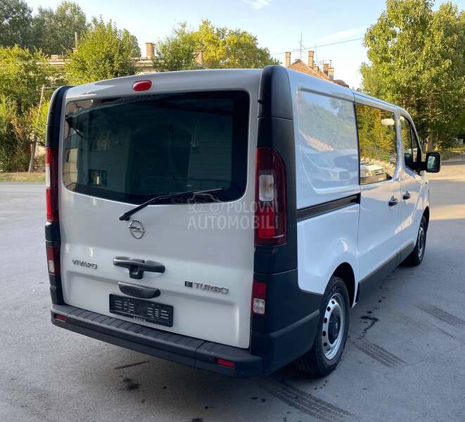 Opel Vivaro Klima Navigacija