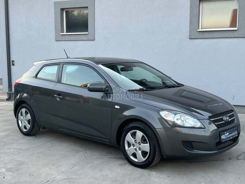 Kia cee`d 1.4 CVVT LX FRESH