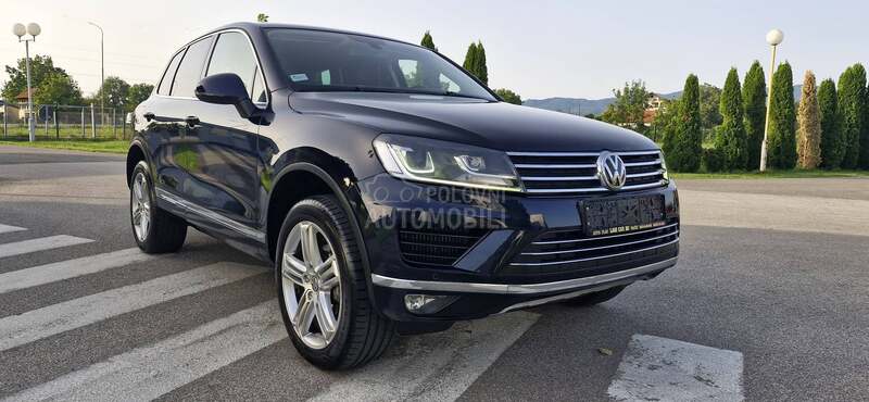 Volkswagen Touareg 3,0 TDI 203000 NOV