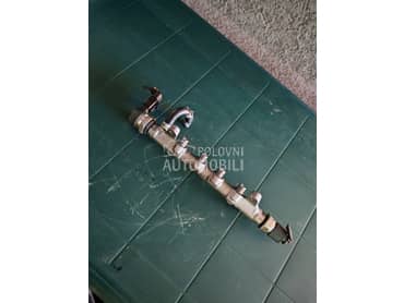 Regulator pritiska goriva za Volkswagen Golf 6, Golf 7, Passat B6 ...