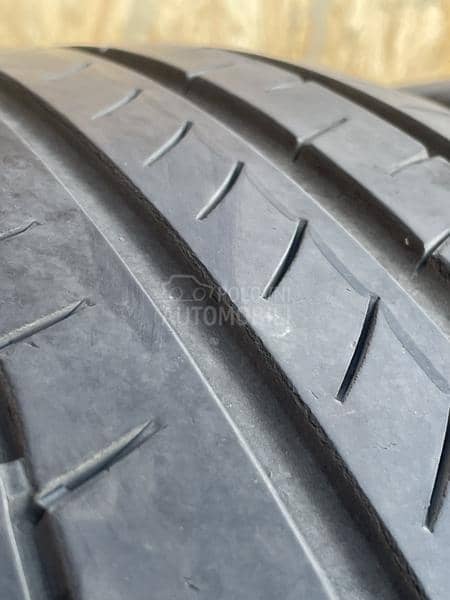 Continental 235/55 R17 Letnja