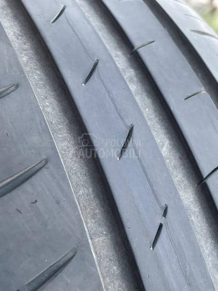 Continental 235/55 R17 Letnja