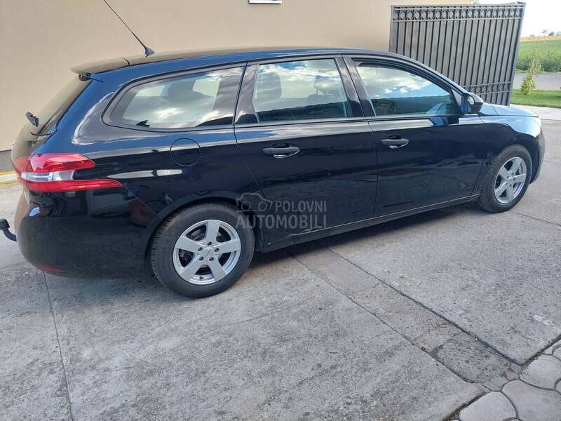 Peugeot 308 1.6E/HDI PERFECT