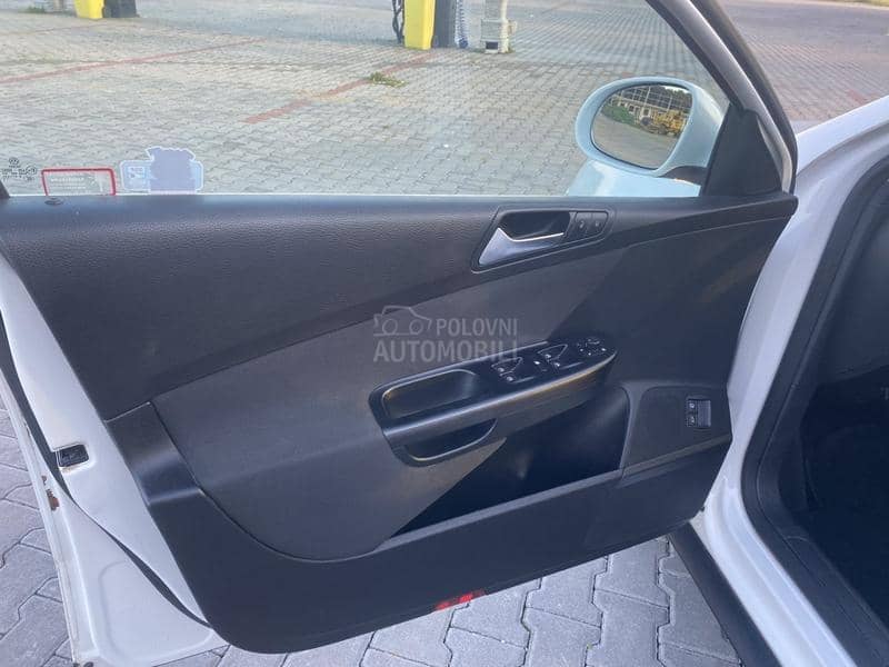 Volkswagen Passat B6 1.4 tsi
