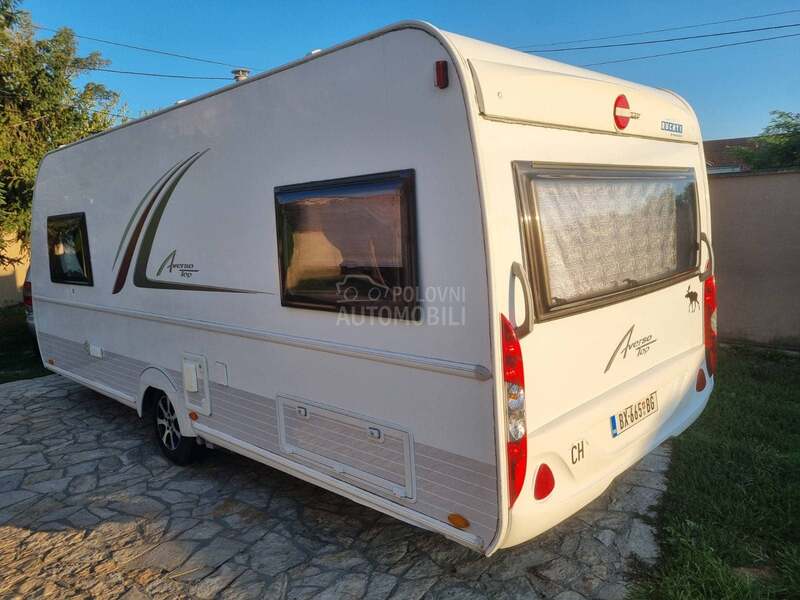 Burstner Averso top