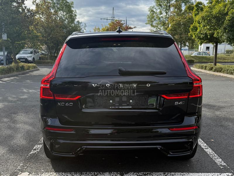 Volvo XC60 B4 D AWD Plus Dark