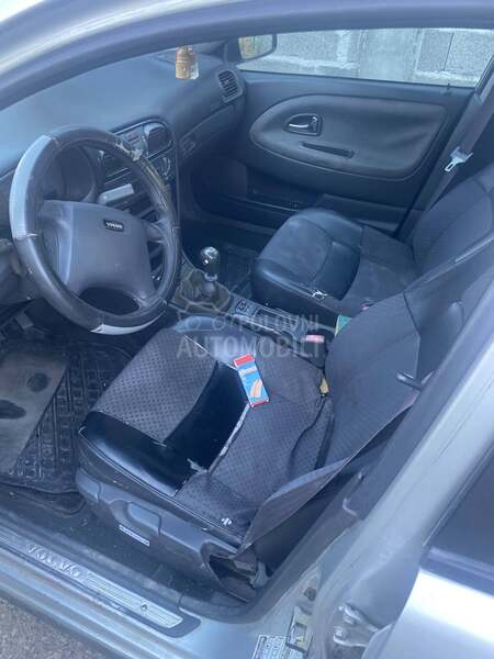 Volvo S40 1.8