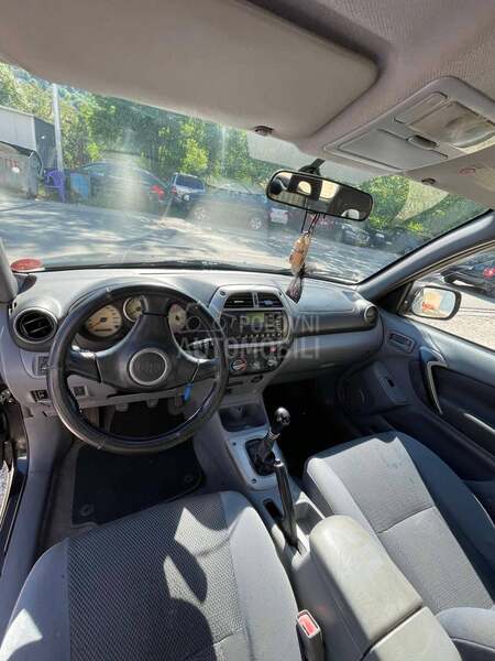 Toyota RAV 4 