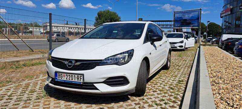 Opel Astra K ELEGANCE 1.2 MT6