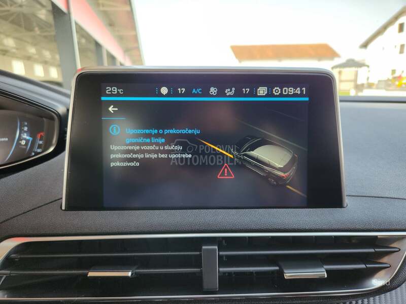 Peugeot 3008 1.5 BLUEHDI