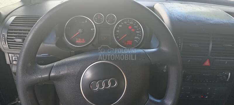 Audi A2 