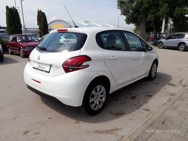 Peugeot 208 1.5BlueHDI