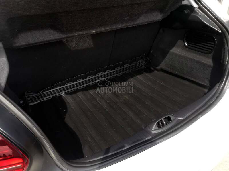 Peugeot 208 1.5BlueHDI