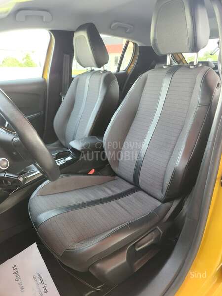 Peugeot 208 1.2 PURETECH ALLURE