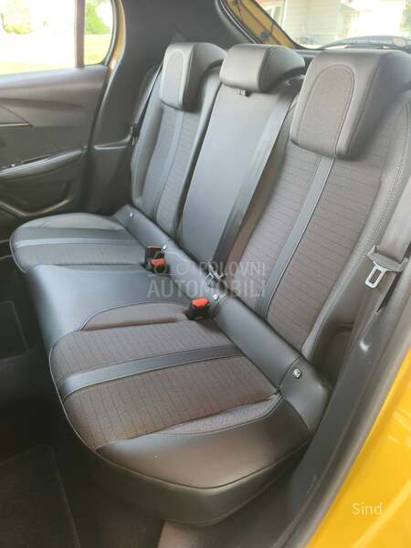 Peugeot 208 1.2 PURETECH ALLURE
