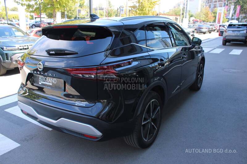 Nissan Qashqai 1.3 tCe TEKNA CVT
